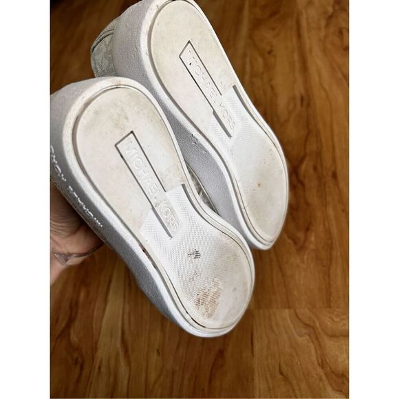 Michael Kors Keaton logo slip on sneaker size 6 - Picture 3 of 6